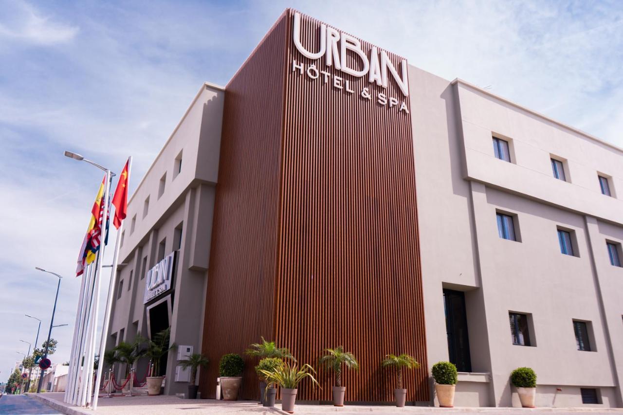 Urban Hotel & Spa เกนิตรา ภายนอก รูปภาพ